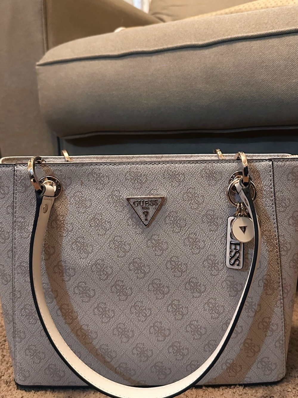GUESS White and Gold Bag